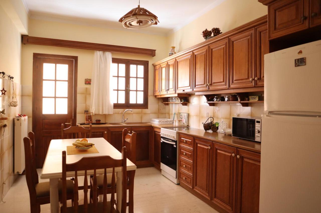 Helena Apartment Argostoli エクステリア 写真